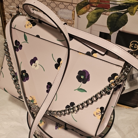 KATE SPADE Pansy Toss Prin Multi Convert Crossbody Bag - Picture 2 of 11